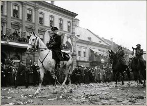 Regent Horthy rides into Kassa. 