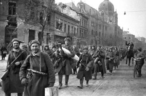 Red Army troops march down Üllői Avenue in Budapest.